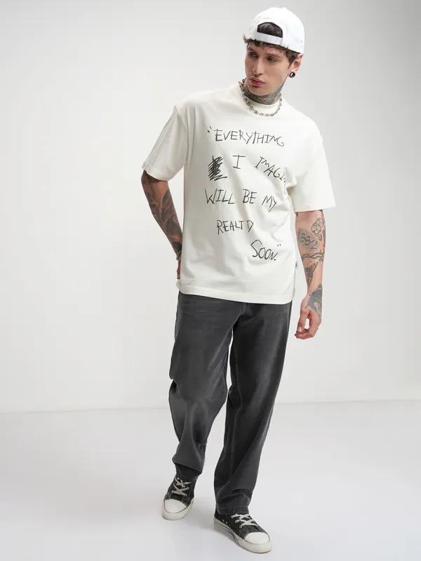Highlander Men Off White Printed Oversized Fit T-Shirt