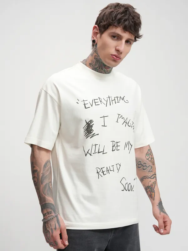 Highlander Men Off White Printed Oversized Fit T-Shirt