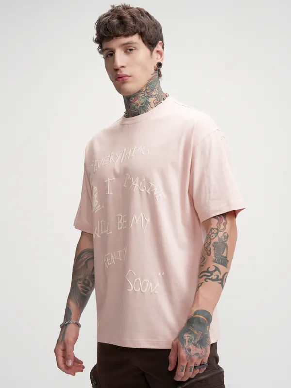 Highlander Men Pink Printed Round Neck Oversized Fit T-Shirt
