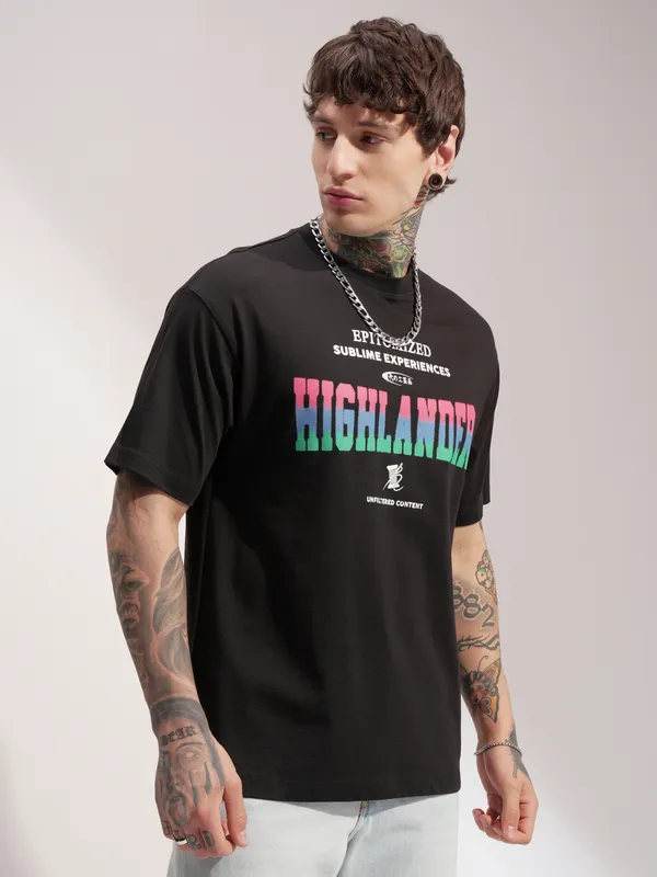 Highlander Men Black Printed Round Neck T-Shirt
