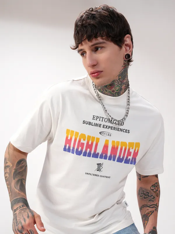 Highlander Men White Printed Round Neck T-Shirt