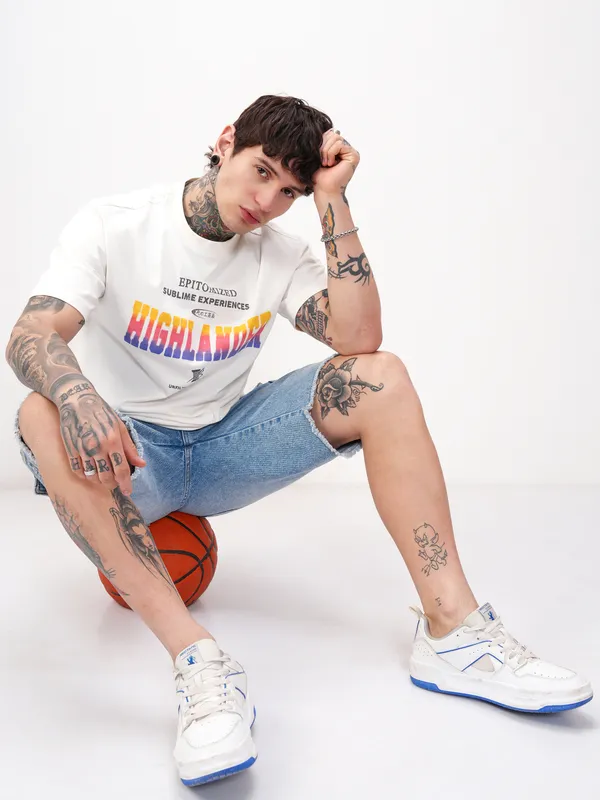 Highlander Men White Printed Round Neck T-Shirt