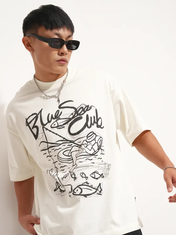 Highlander Men Off White Printed Round Neck Oversized Fit T-Shirt