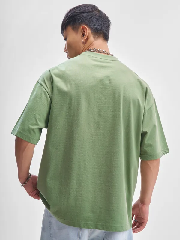 Highlander Men Green Printed Round Neck Oversized Fit T-Shirt