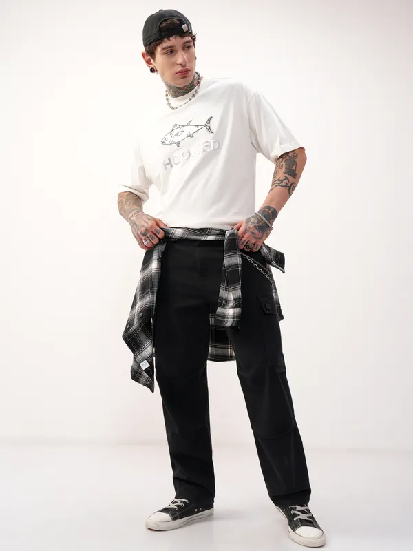 Highlander Men Off White Printed Round Neck Oversized Fit T-Shirt