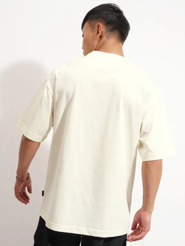 Highlander Men Cream Printed Round Neck Oversized Fit T-Shirt