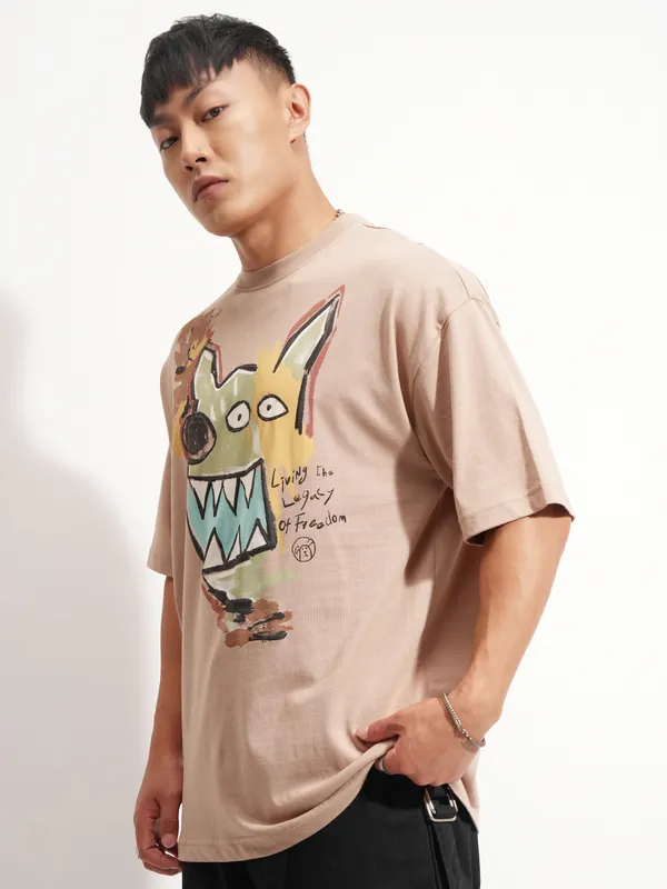 Highlander Men Tan Printed Round Neck Oversized Fit T-Shirt