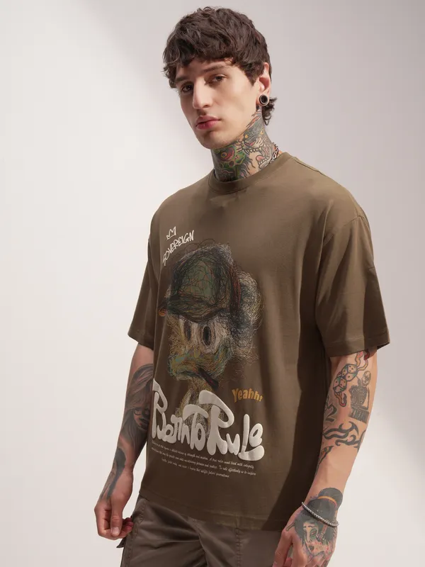Highlander Men Khaki Printed Round Neck Oversized Fit T-Shirt