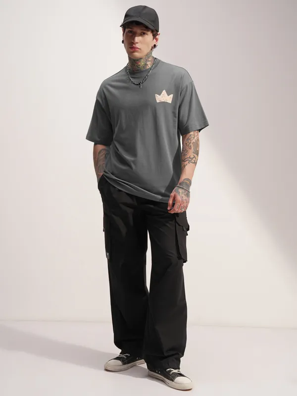 Highlander Men Grey Printed Round Neck Oversized Fit T-Shirt
