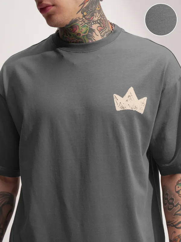 Highlander Men Grey Printed Round Neck Oversized Fit T-Shirt