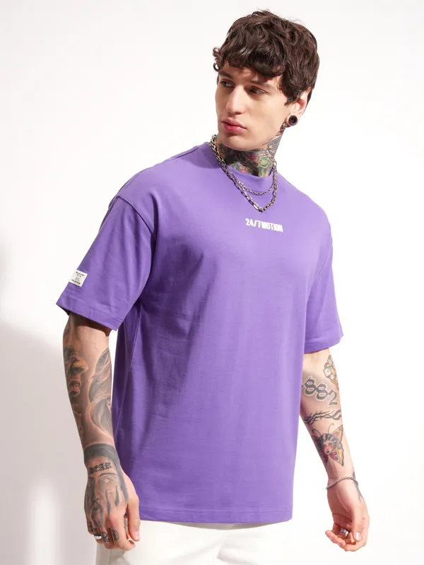 Highlander Men Purple Printed Round Neck Oversized Fit T-Shirt