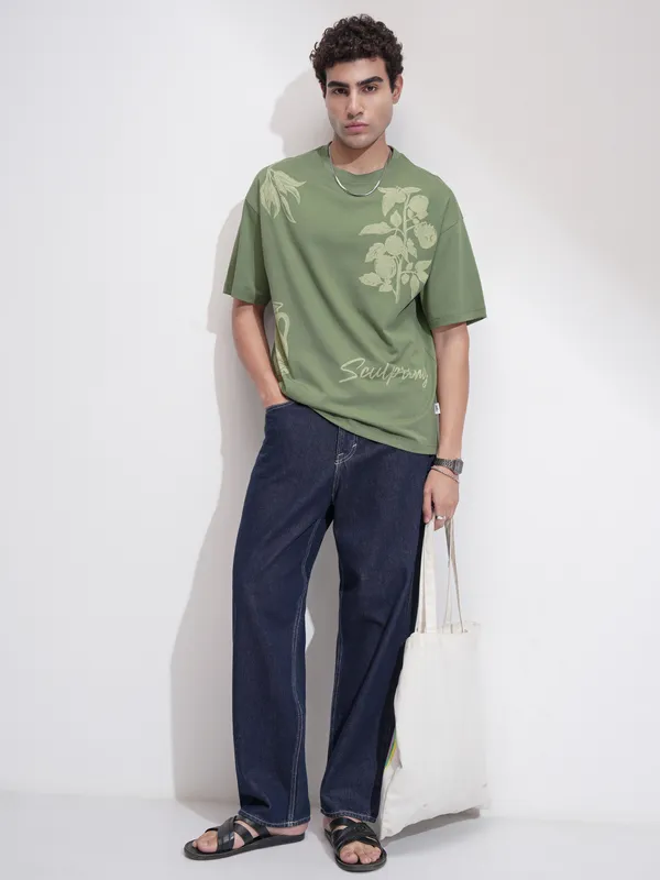 Highlander Men Green Printed Round Neck Oversized Fit T-Shirt