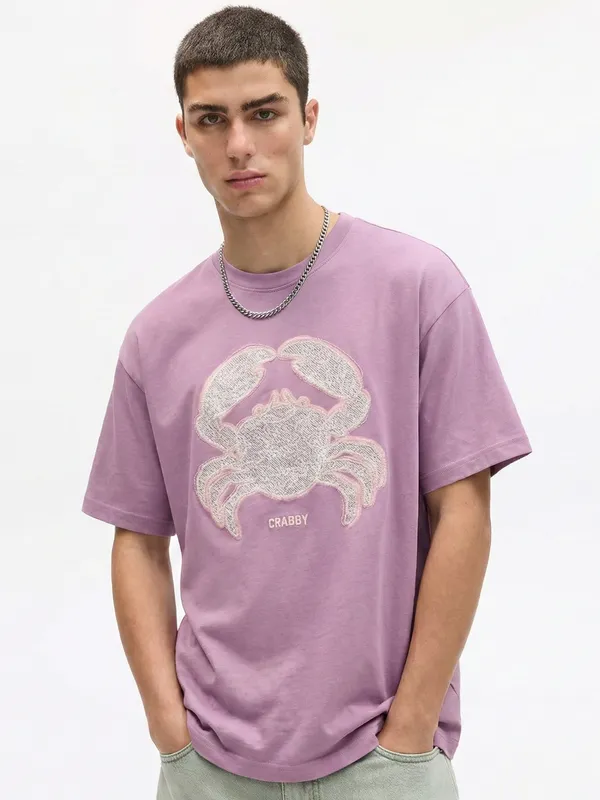 Highlander Men Lavender Applique Round Neck Oversized Fit T-Shirt