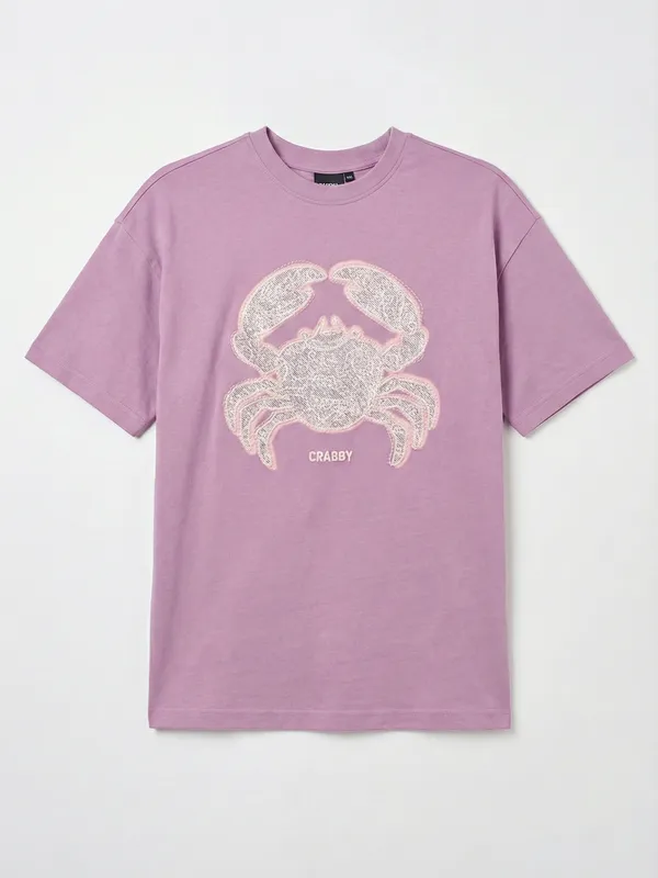 Highlander Men Lavender Applique Round Neck Oversized Fit T-Shirt