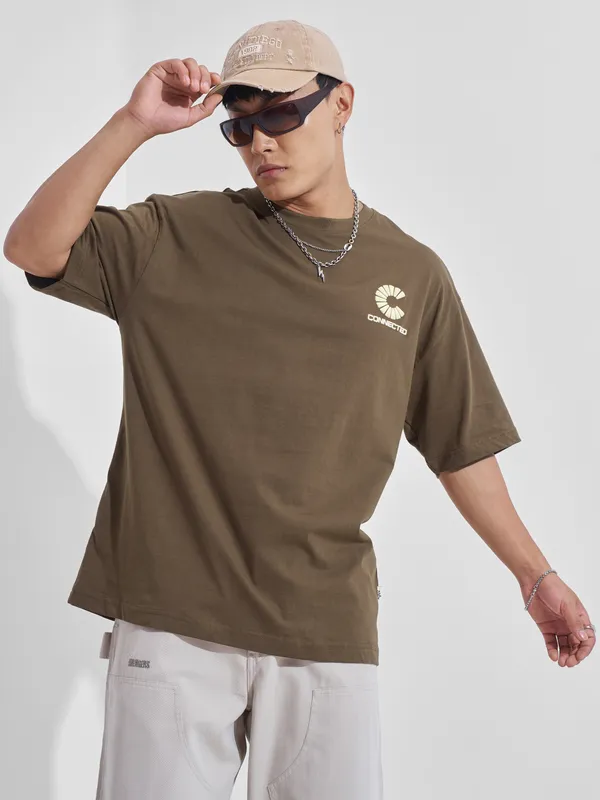 Highlander Men Khaki Printed Round Neck Oversized Fit T-Shirt
