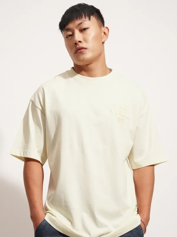 Highlander Men Cream Printed Round Neck Oversized Fit T-Shirt