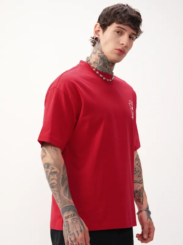 Highlander Men Red Printed Round Neck Oversized Fit T-Shirt