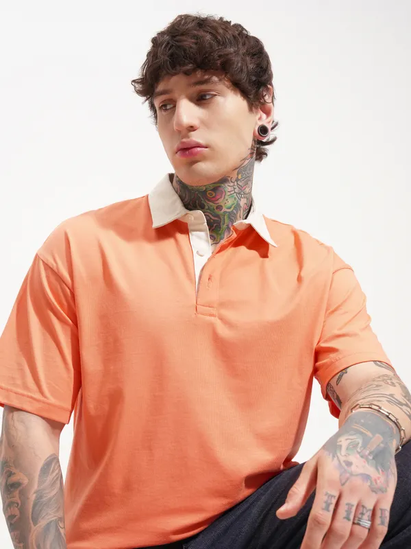 Highlander Men Coral Solid Polo Collar T-Shirt