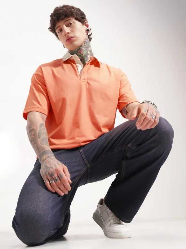 Highlander Men Coral Solid Polo Collar T-Shirt