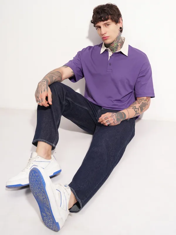 Highlander Men Purple Solid Polo Collar T-Shirt