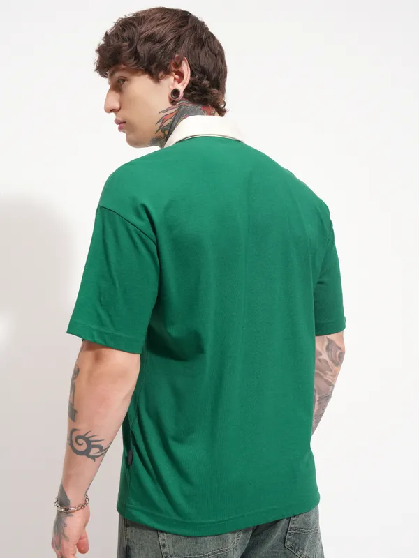 Highlander Men Green Solid Polo Collar T-Shirt