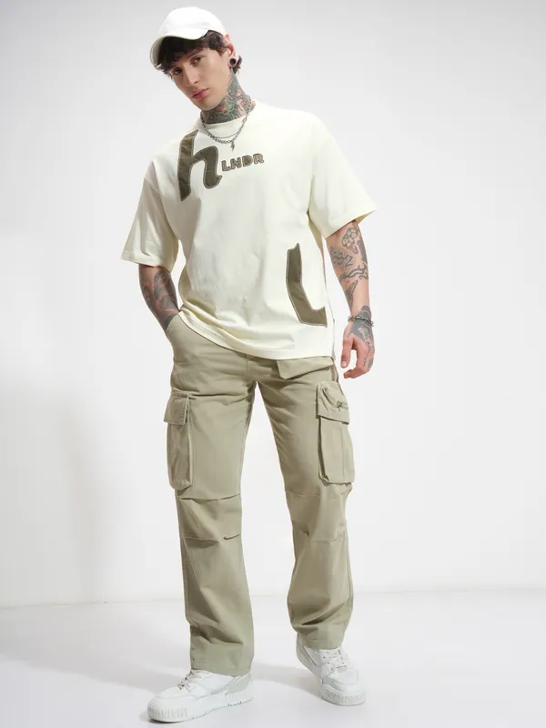 Highlander Men Cream Printed Round Neck Oversized Fit T-Shirt