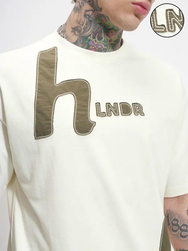 Highlander Men Cream Printed Round Neck Oversized Fit T-Shirt