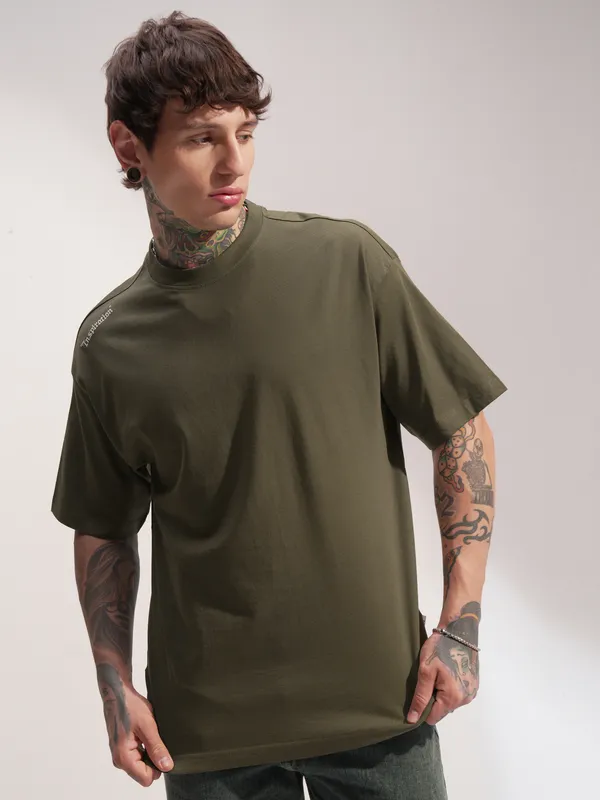 Highlander Men Olive Printed Round Neck Oversized Fit T-Shirt