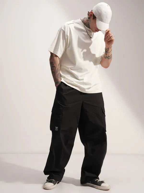 Highlander Men Off White Printed Round Neck Oversized Fit T-Shirt