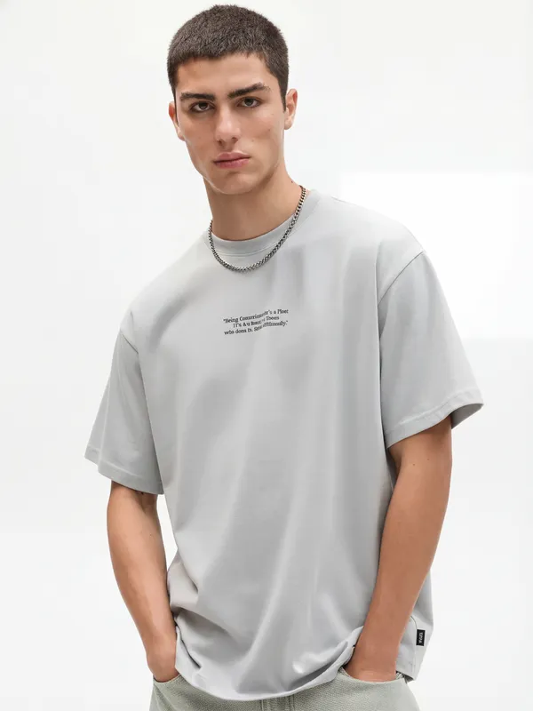 Highlander Men White Printed Round Neck Oversized Fit T-Shirt