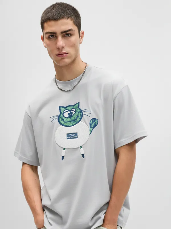 Highlander Men Grey Printed Round Neck Oversized Fit T-Shirt