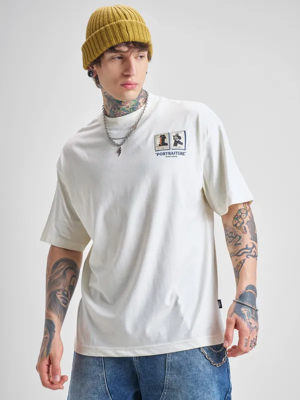 Highlander Men Off White Printed Round Neck Oversized Fit T-Shirt