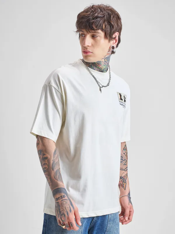 Highlander Men Off White Printed Round Neck Oversized Fit T-Shirt