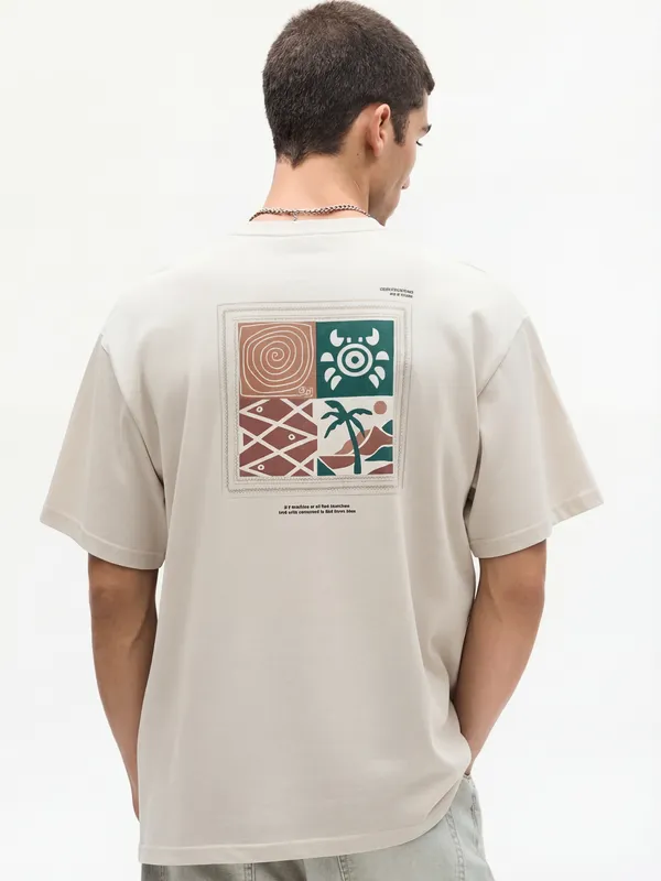 Highlander Men Cream Printed Round Neck Oversized Fit T-Shirt