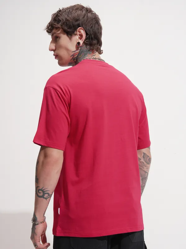 Highlander Men Red Self Design Round Neck T-Shirt