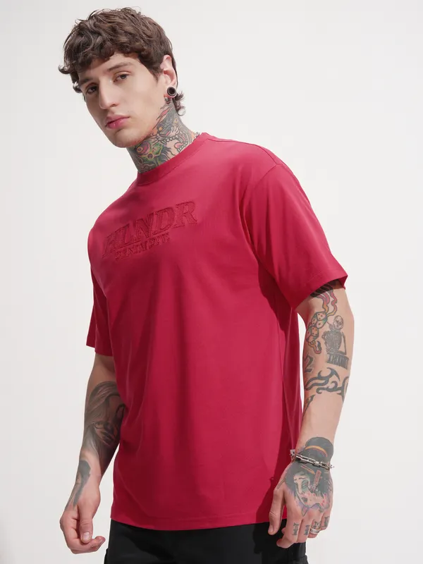 Highlander Men Red Self Design Round Neck T-Shirt