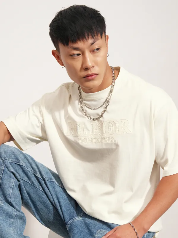 Highlander Men Off White Self Design Round Neck T-Shirt