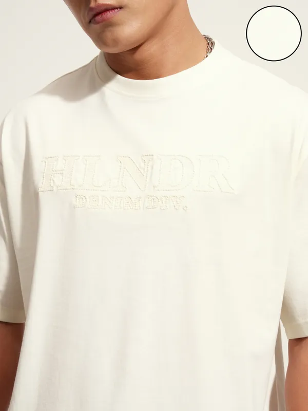 Highlander Men Off White Self Design Round Neck T-Shirt