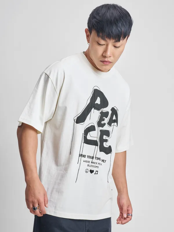 Highlander Men Cream Printed Round Neck Oversized Fit T-Shirt