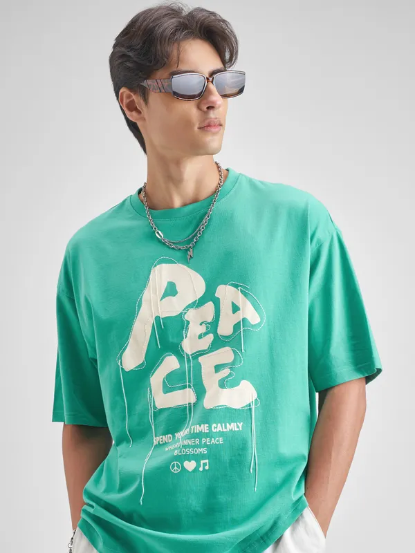 Highlander Men Turquoise Embroidered Round Neck T-Shirt