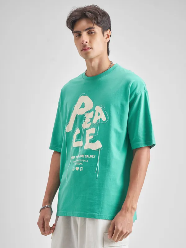 Highlander Men Turquoise Embroidered Round Neck T-Shirt