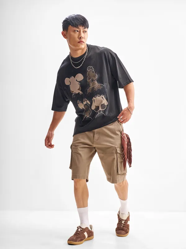 Highlander Men Black Printed Round Neck Oversized Fit T-Shirt