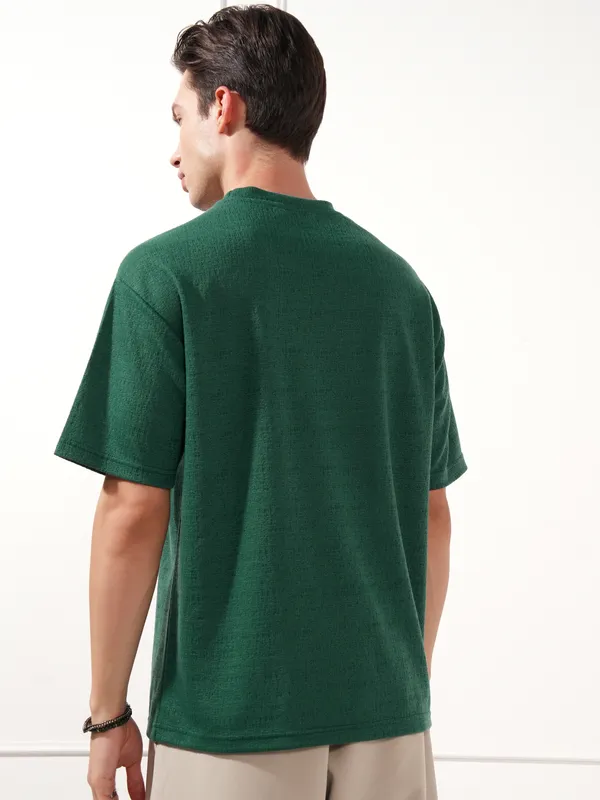 Highlander Men Teal Solid Round Neck T-Shirt