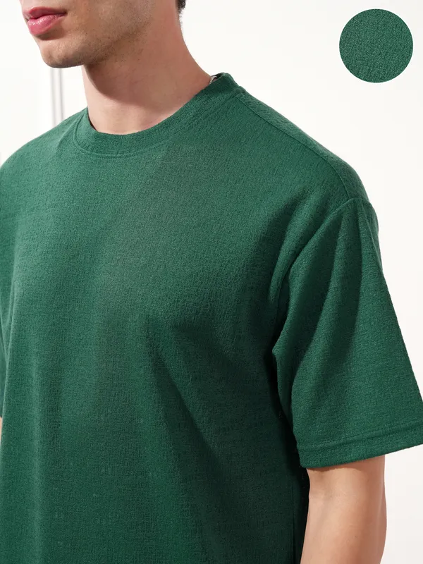 Highlander Men Teal Solid Round Neck T-Shirt