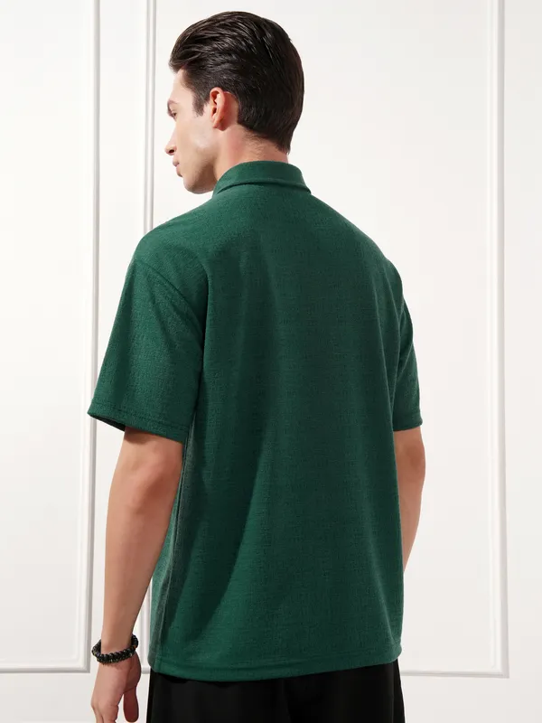 Highlander Men Teal Solid Polo Collar T-Shirt
