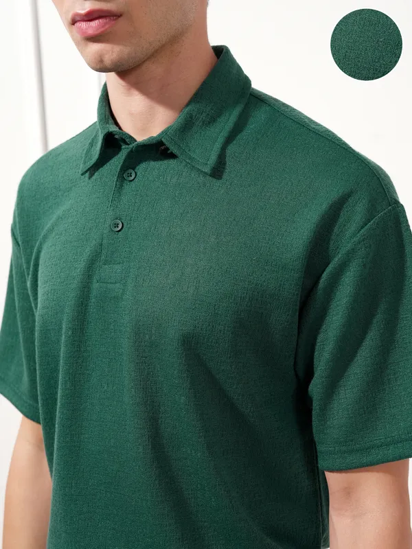 Highlander Men Teal Solid Polo Collar T-Shirt