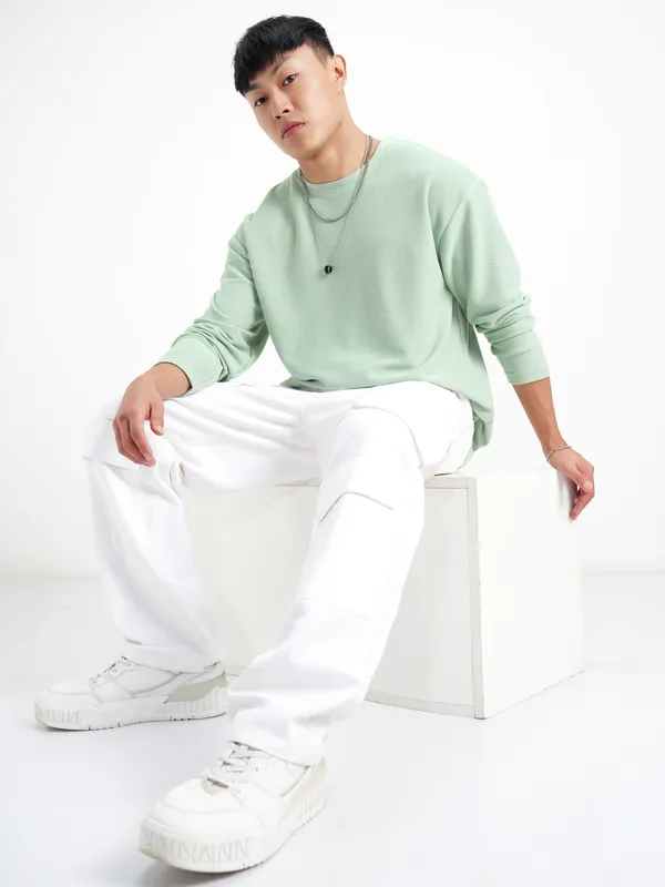 Highlander Men Green Solid Round Neck Oversized Fit T-Shirt