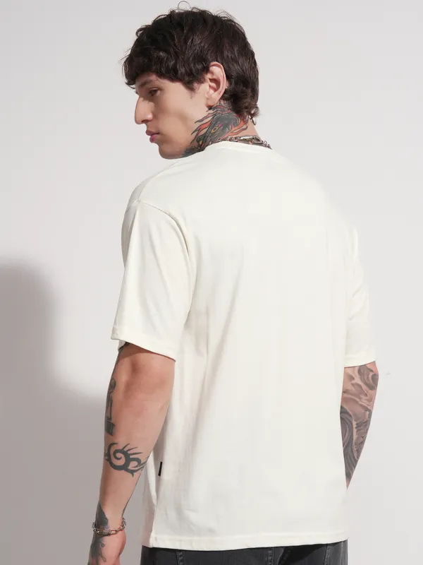 Highlander Men Off White Printed Round Neck T-Shirt