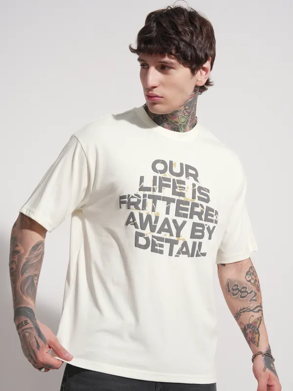 Highlander Men Off White Printed Round Neck T-Shirt