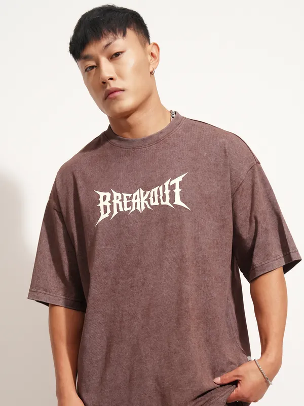 Highlander Men Brown Printed Round Neck Oversized Fit T-Shirt